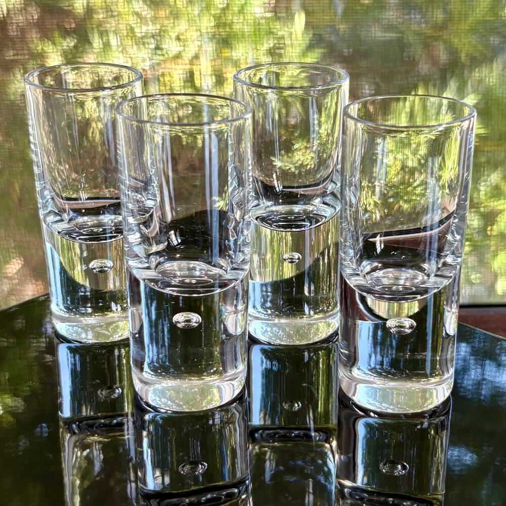 Kosta Boda Pippi Shot Glasses Set of 4 Clear Control Bubble Sweden